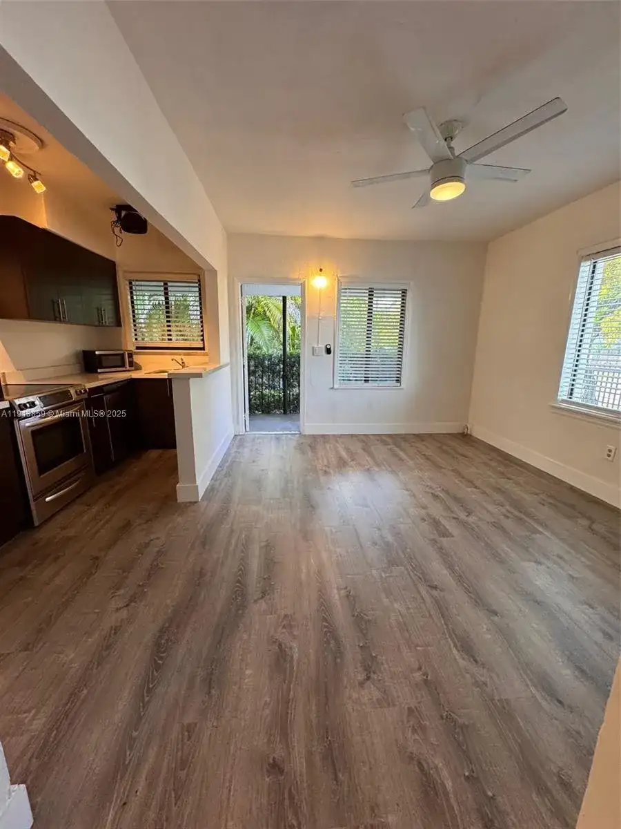 570 NE 69th St # 1, Miami FL 33138 photo 4