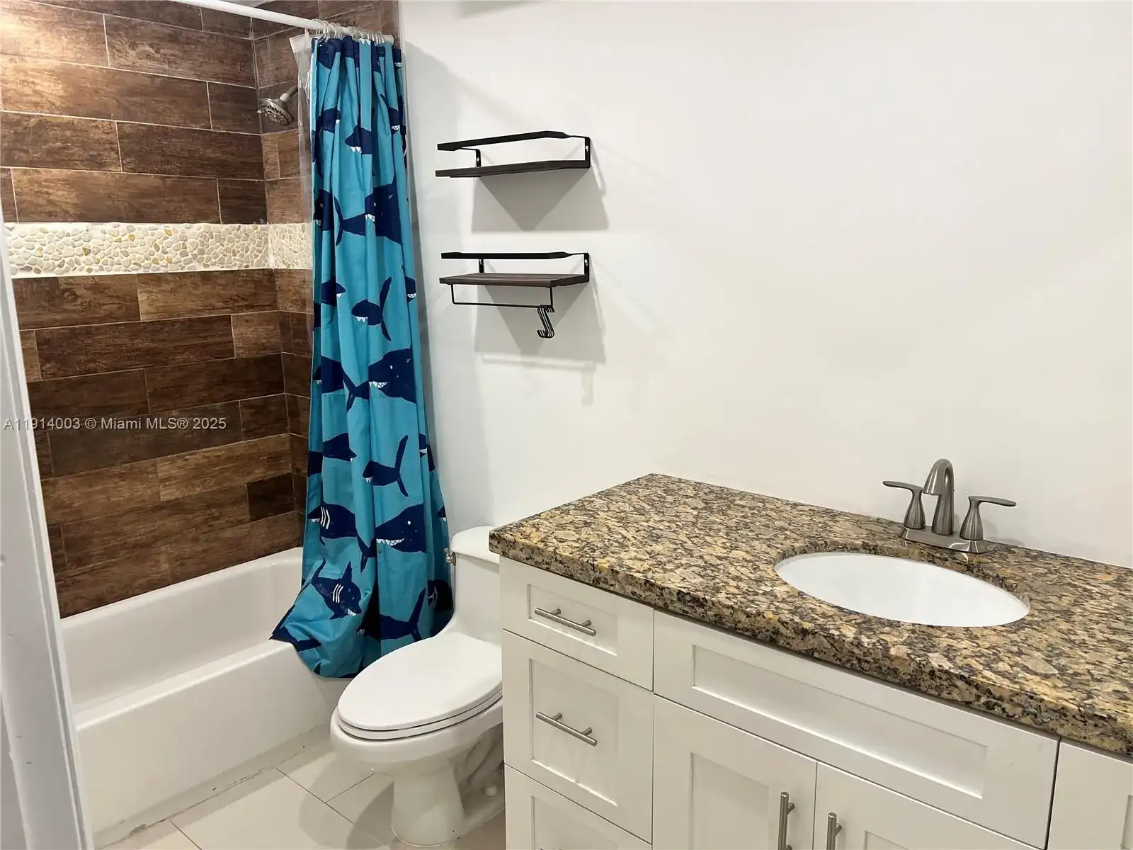 19055 NW 62nd Ave # 104, Hialeah FL 33015 photo 4