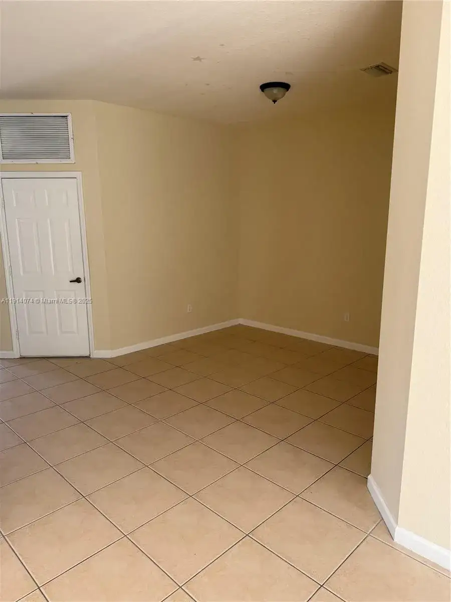 1713 SW Umbria St # 1713, Port St. Lucie FL 34953 photo 5