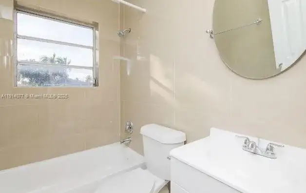 309 Phippen Waiters Rd # 1, Dania Beach FL 33004 photo 3
