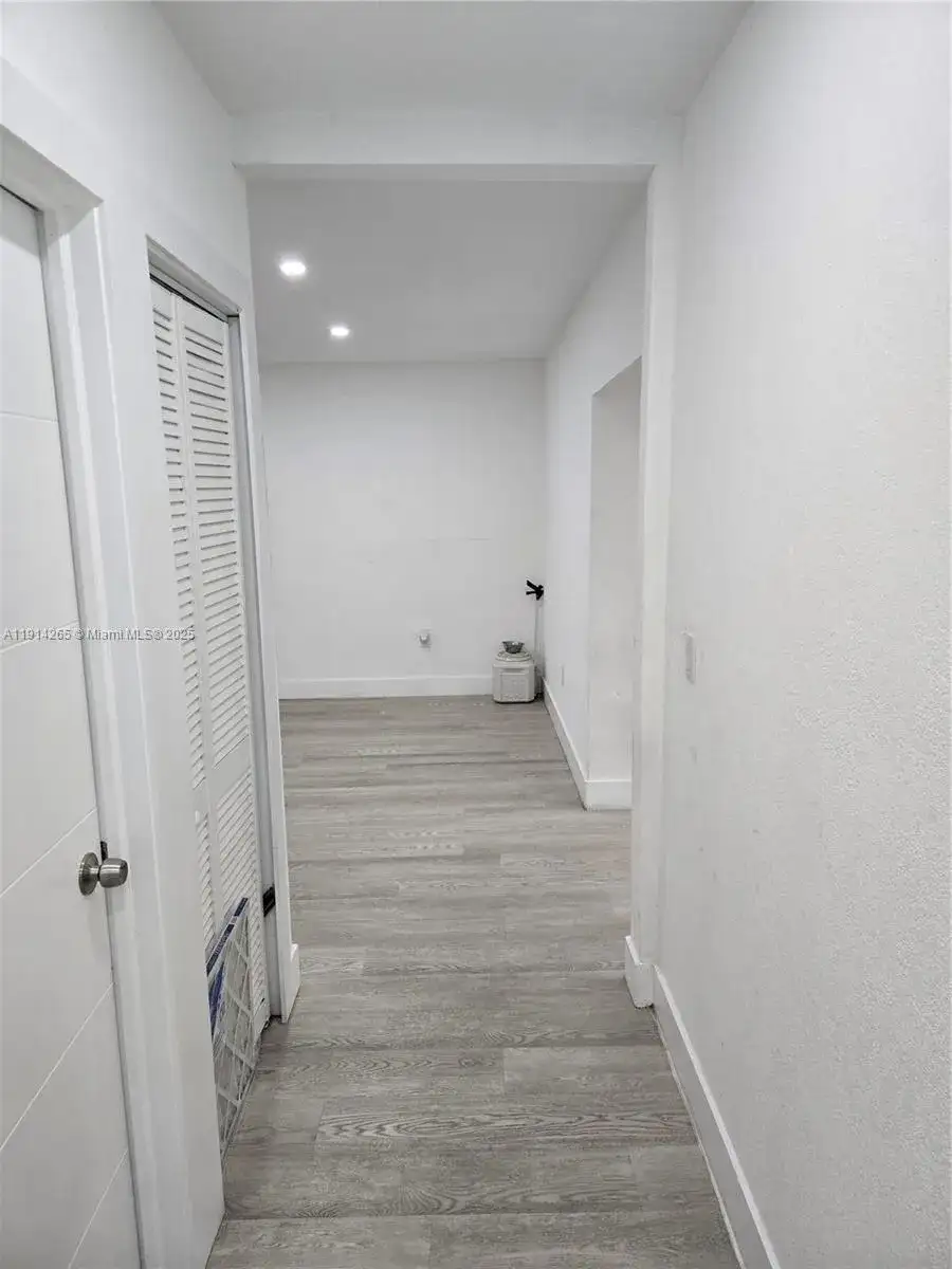 1420 NW 116th St, Miami FL 33167 photo 3