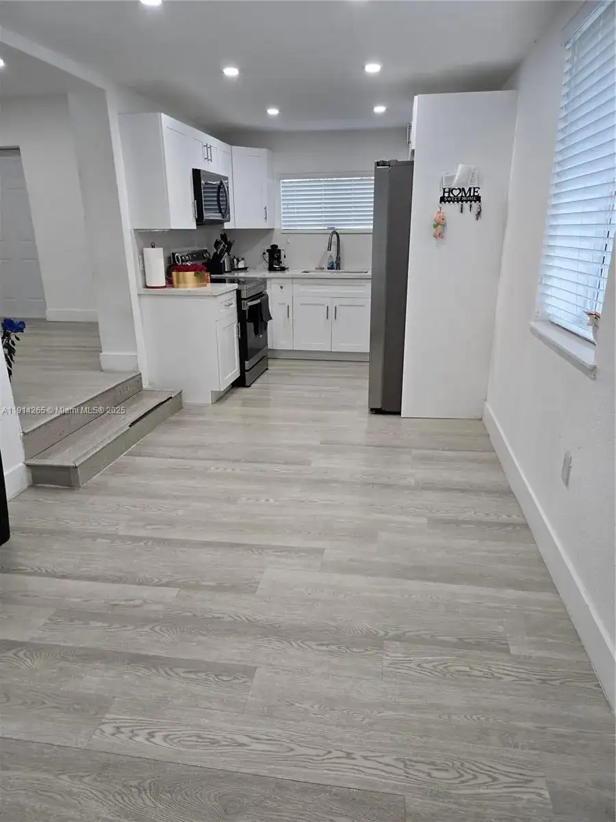 1420 NW 116th St, Miami FL 33167 photo 5