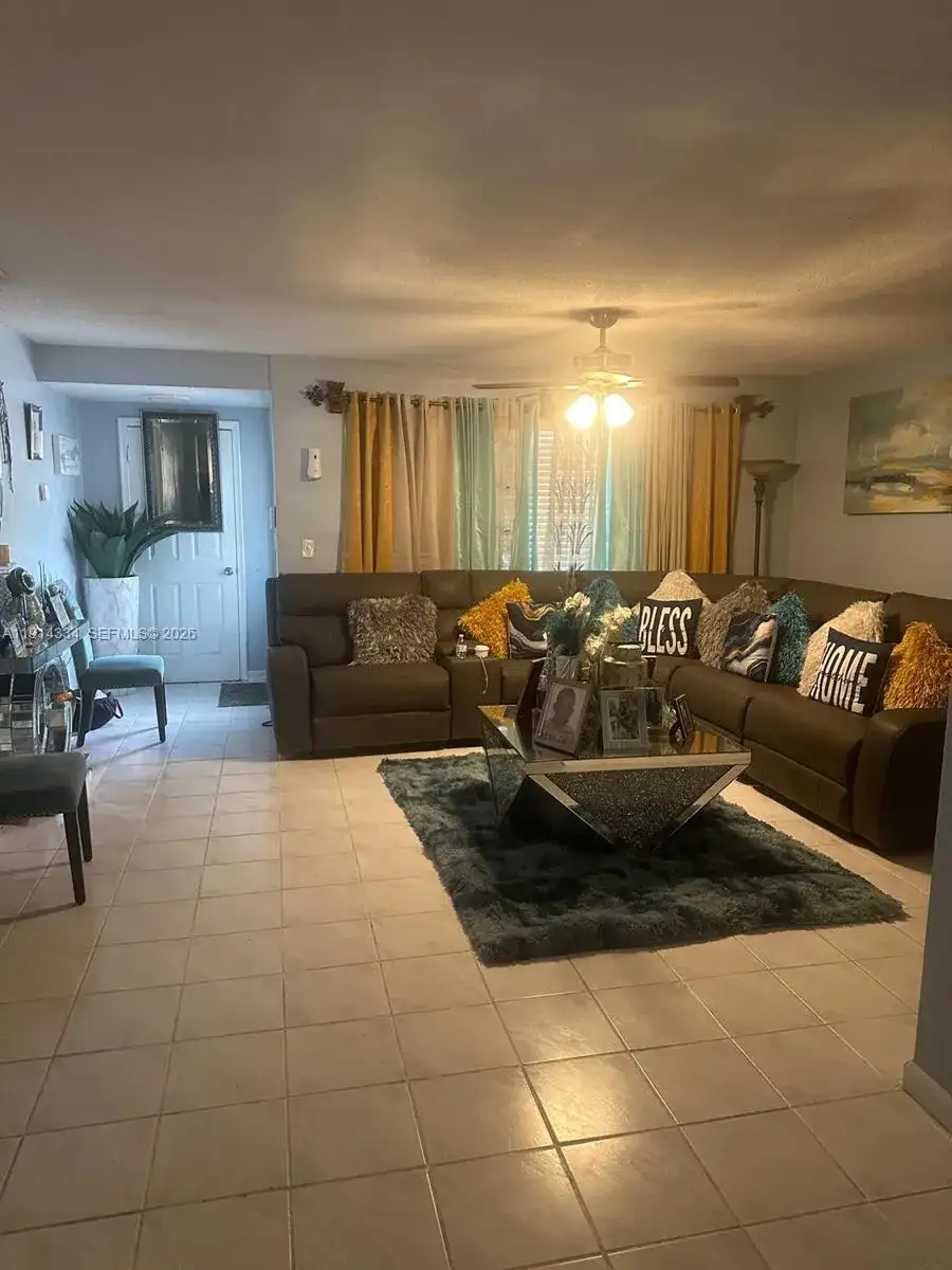 9530 Sunset Strip, Sunrise FL 33322 photo 3