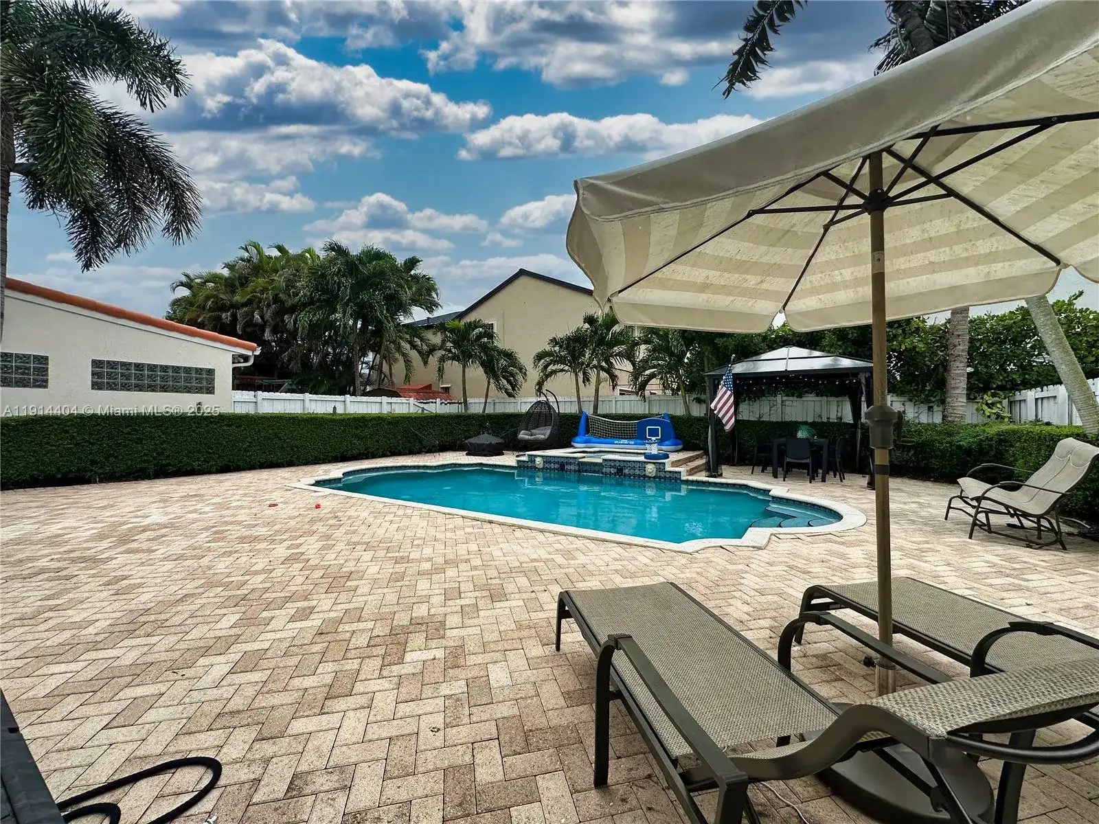10620 SW 67th St, Miami FL 33173 photo 3