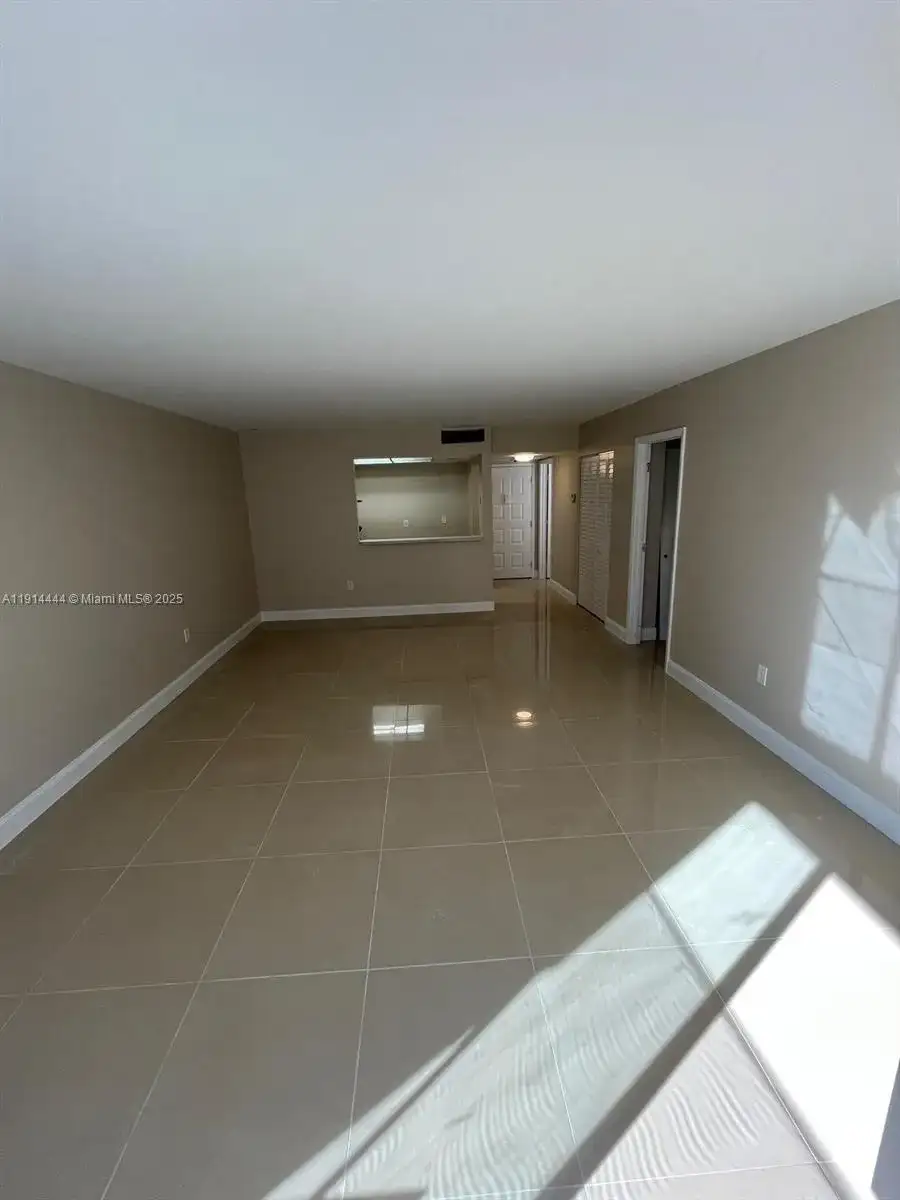 5530 NW 44th St # 308C, Lauderhill FL 33319 photo 3