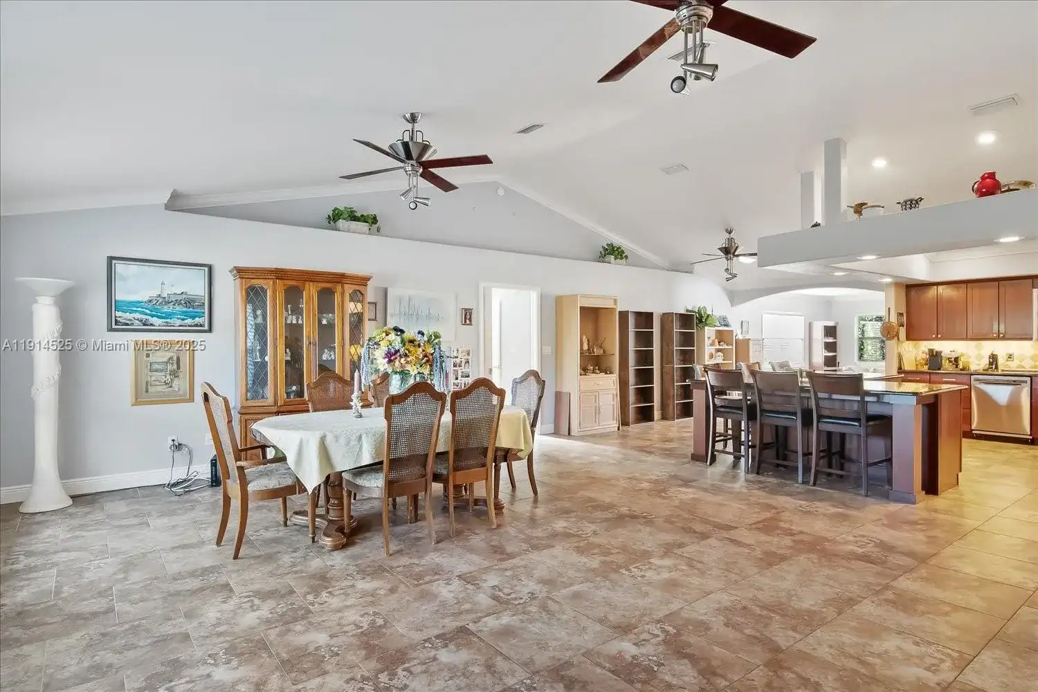 1546 camellia court, Lake Placid FL 33852 photo 2
