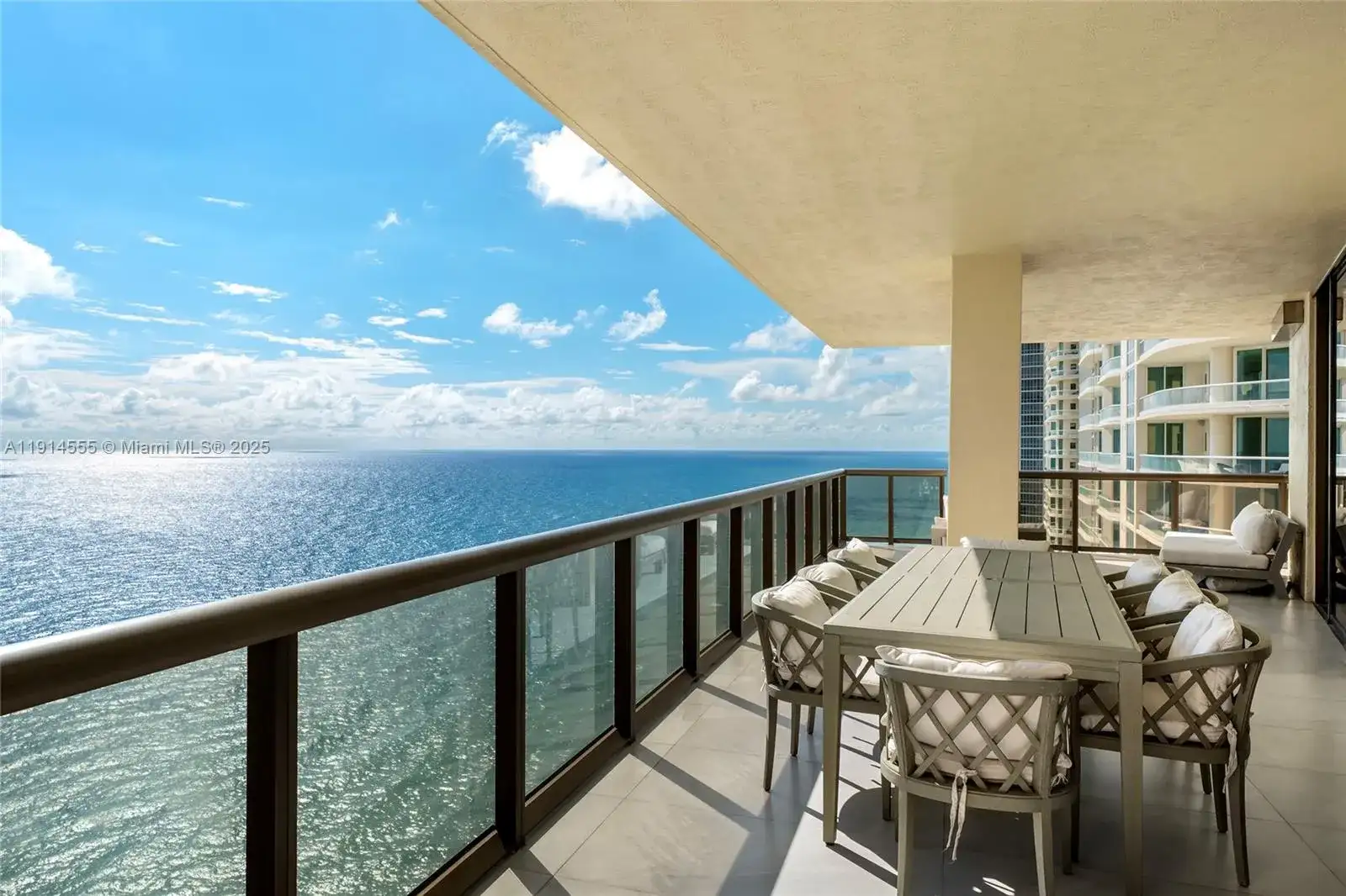 16275 Collins Ave, Sunny Isles Beach FL 33160 photo 5