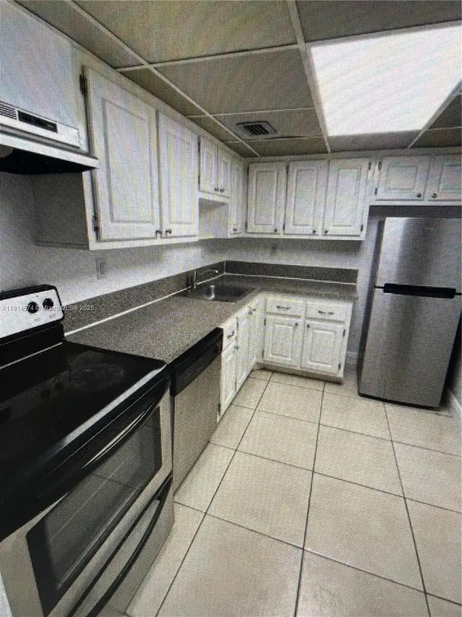 1805 Sans Souci Blvd # 320, North Miami FL 33181 photo 4