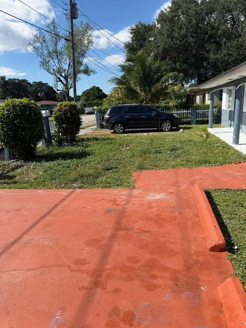 1371 NE 150th St, Miami FL 33161 photo 3