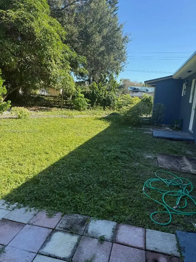 1371 NE 150th St, Miami FL 33161 photo 5