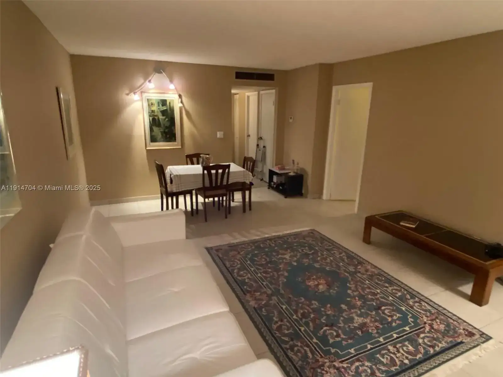 3475 N Country Club Dr # 610, Aventura FL 33180 photo 5