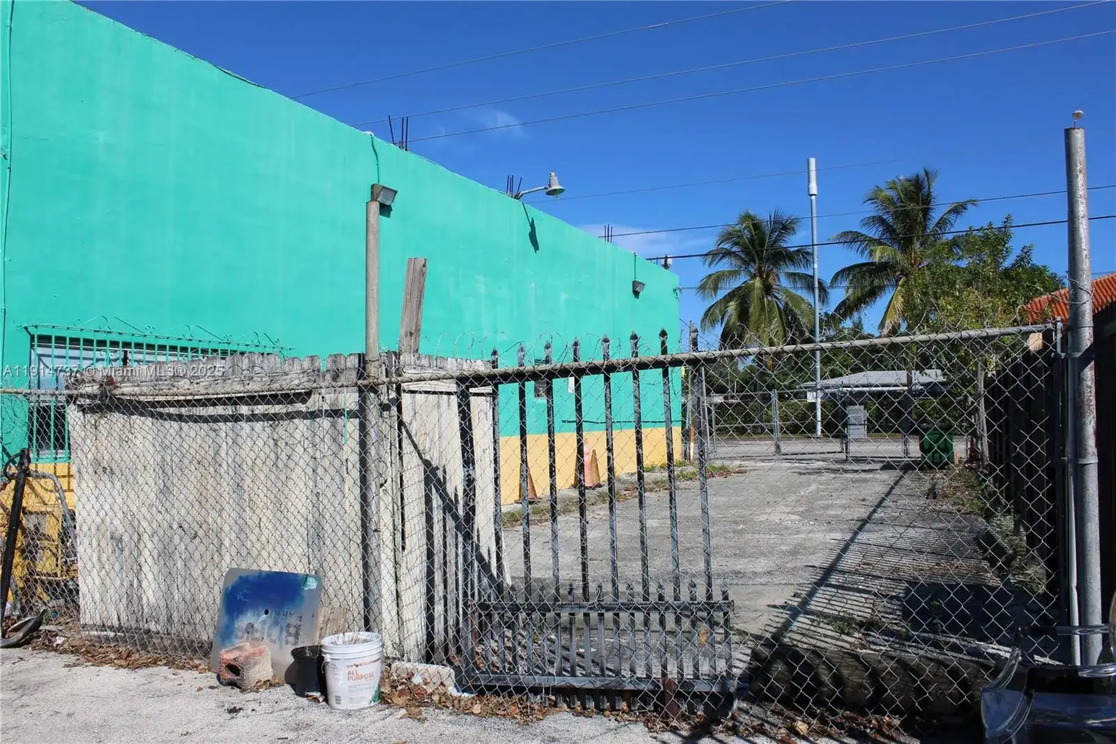 600 SW 17th Ave, Miami FL 33135 photo 5