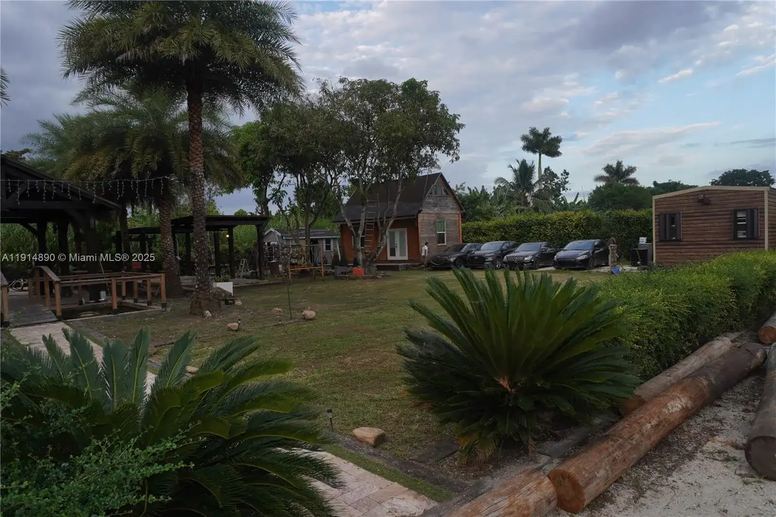15375 SW 209 AVE, Miami FL 33187 photo 3