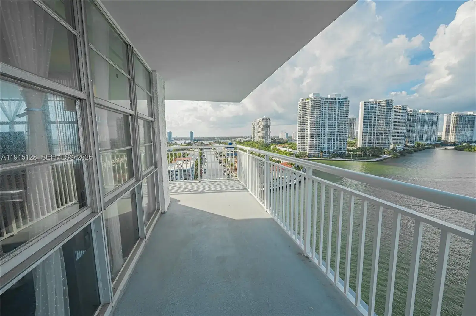 301 174th St # 1503, Sunny Isles Beach FL 33160 photo 2
