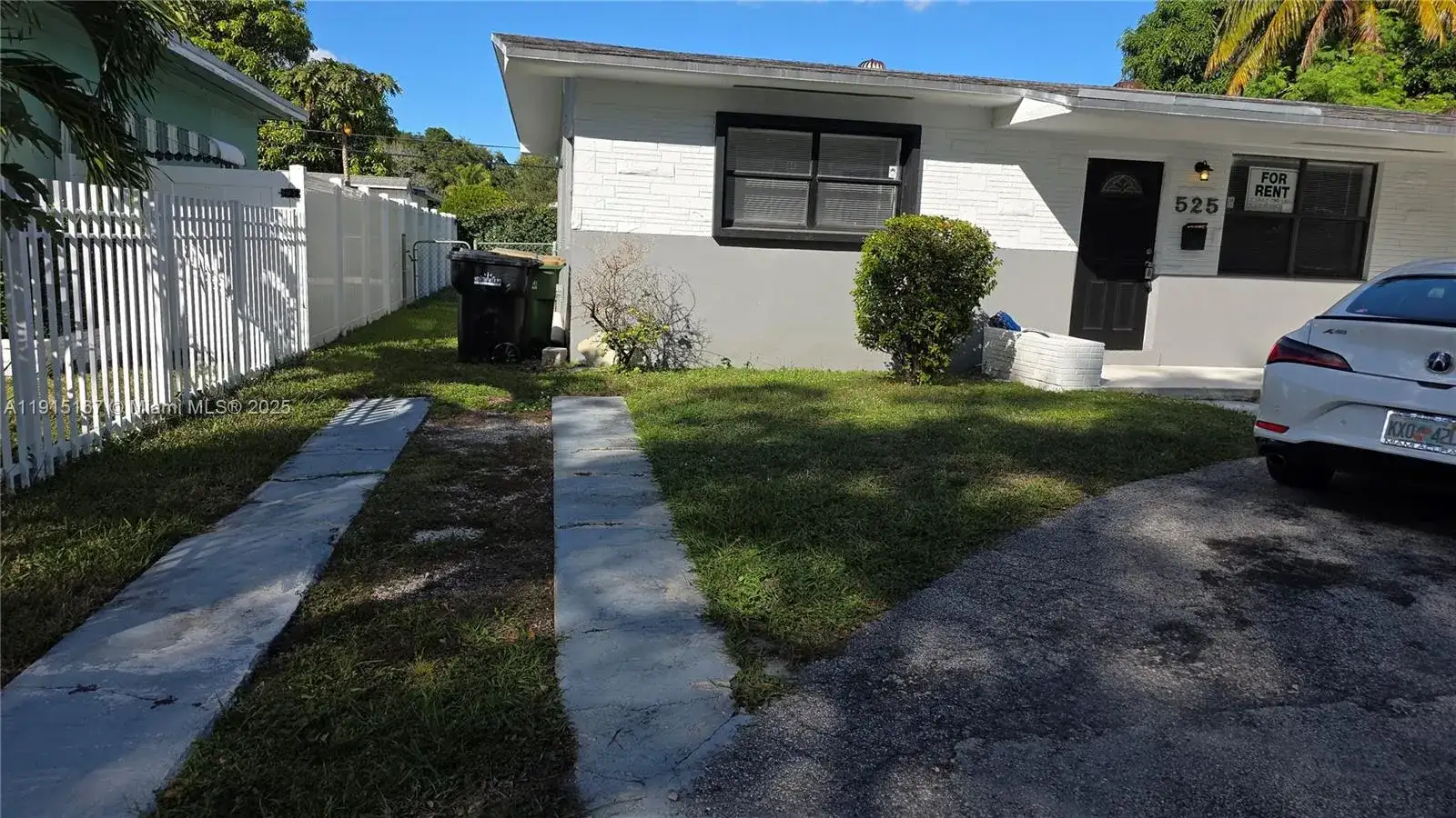 525 NE 132nd Ter, North Miami FL 33161 photo 2