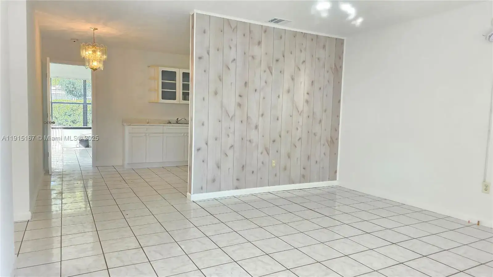 525 NE 132nd Ter, North Miami FL 33161 photo 5