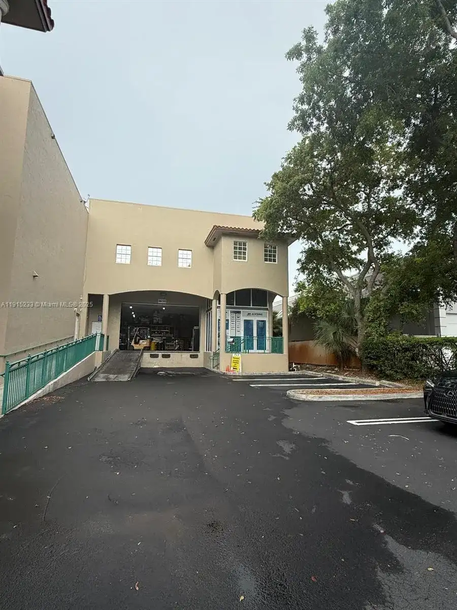 10200 NW 25th St # 113, Doral FL 33172 photo 4
