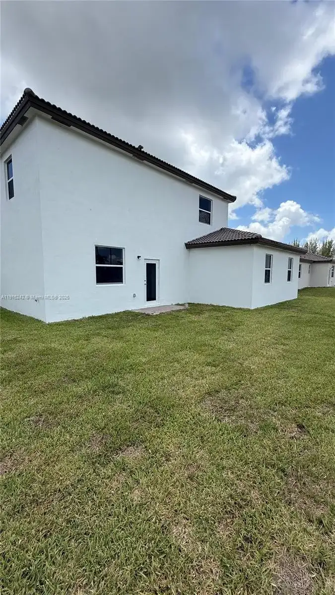 2984 SE 23rd Ave, Homestead FL 33035 photo 5