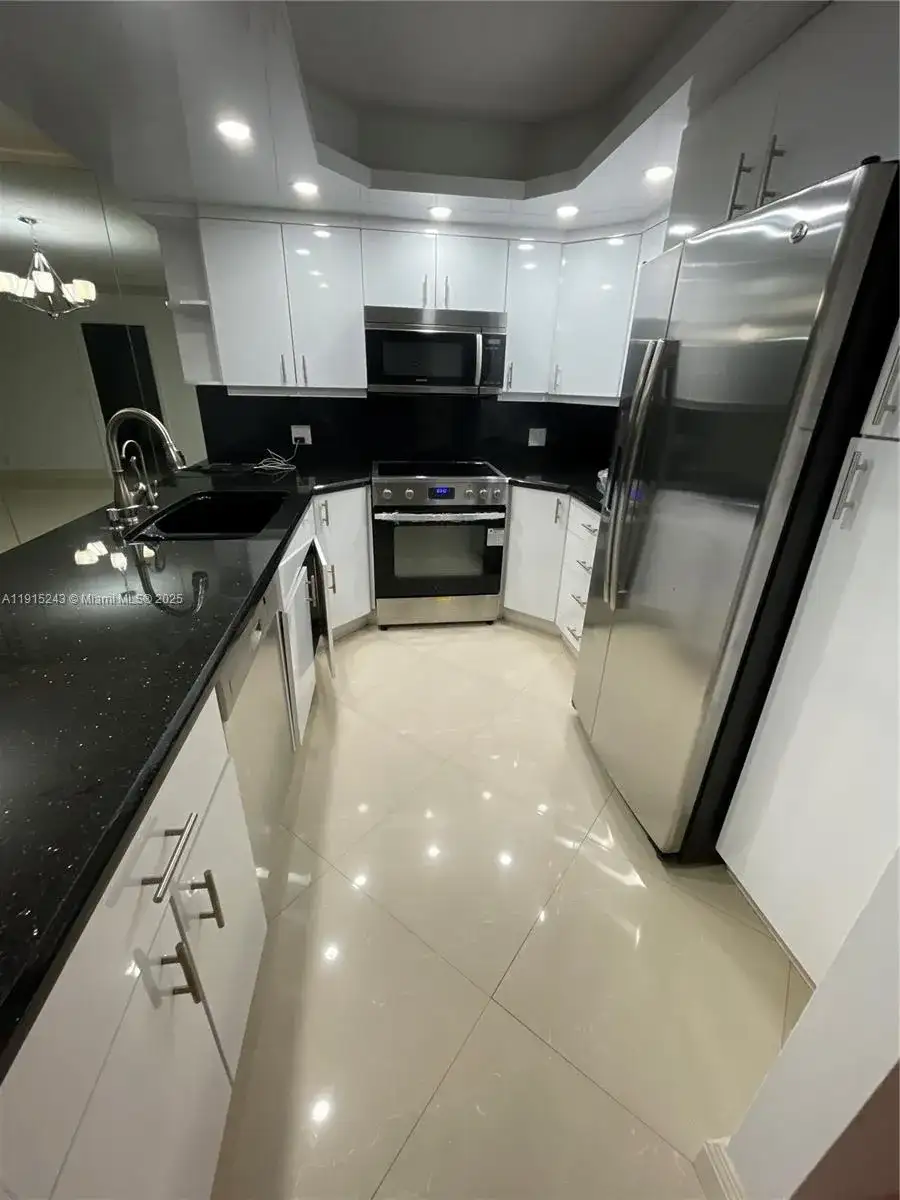 3800 S Ocean Dr # 1823, Hollywood FL 33019 photo 4