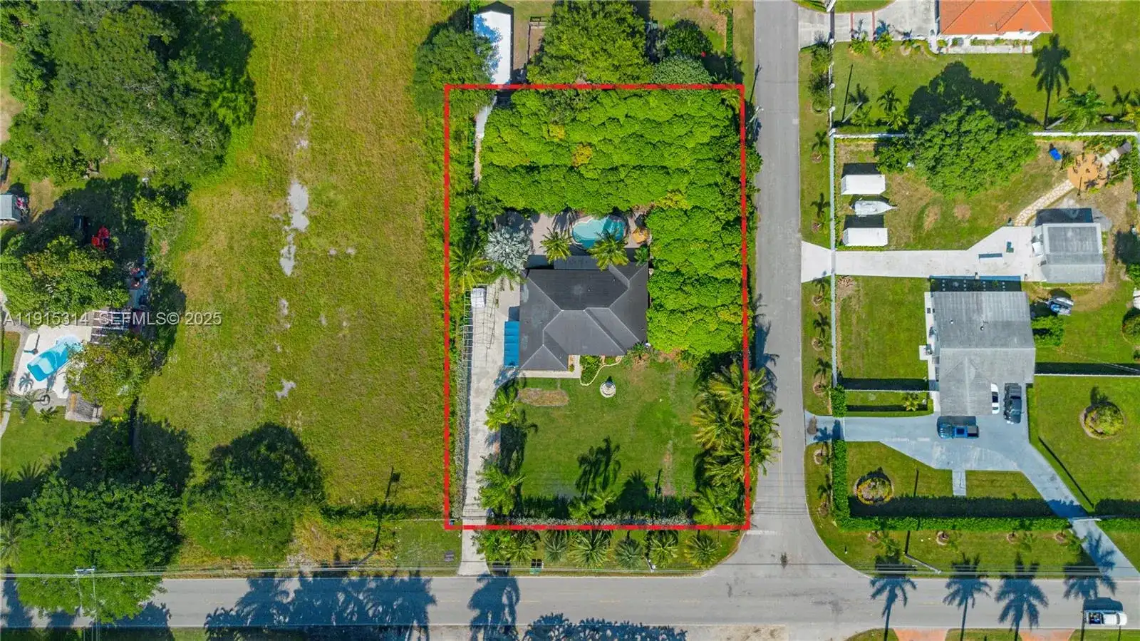 18405 SW 216th St # 0, Miami FL 33170 photo 2