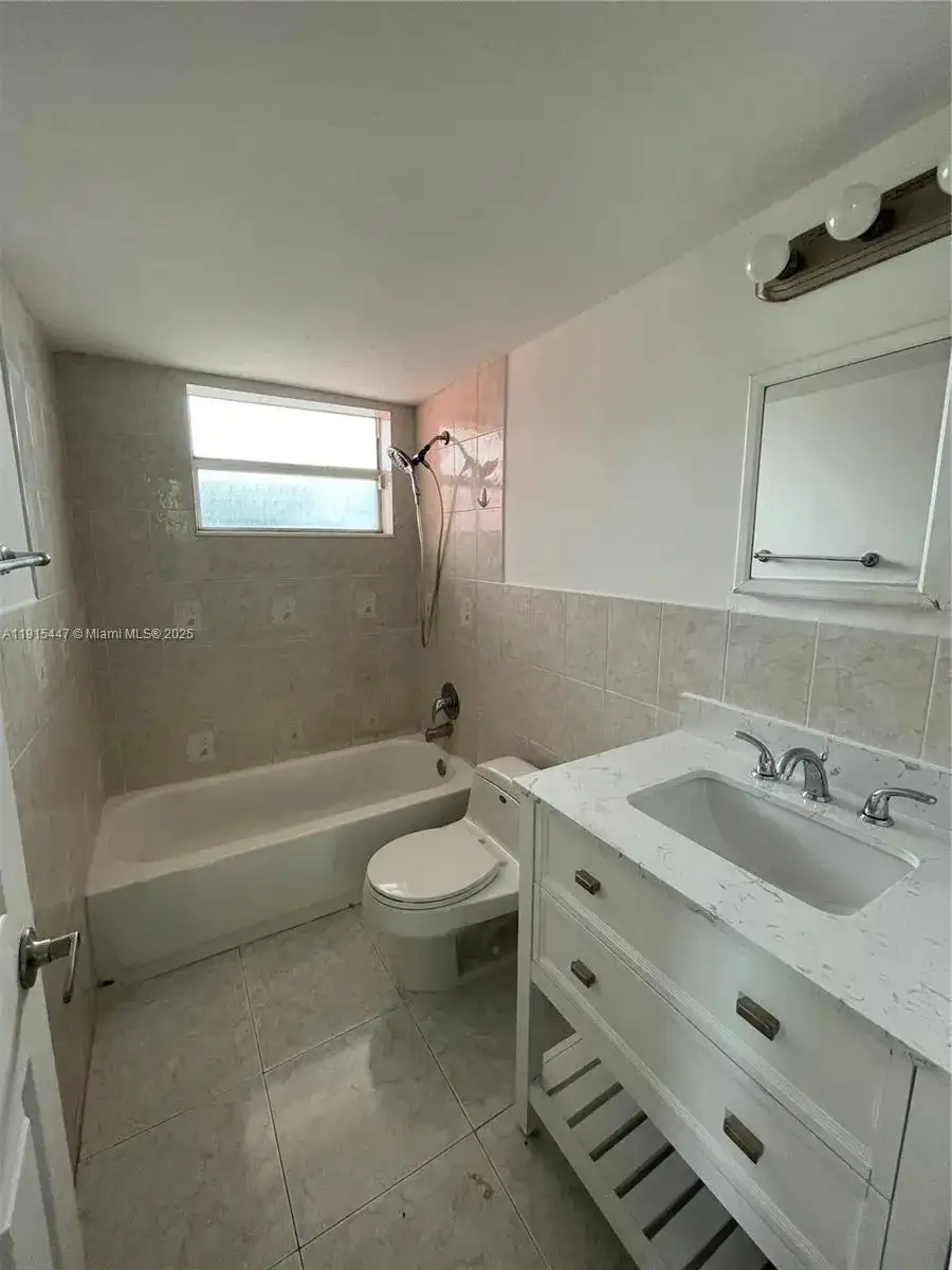 1475 NE 125th Ter # 301A, North Miami FL 33161 photo 4