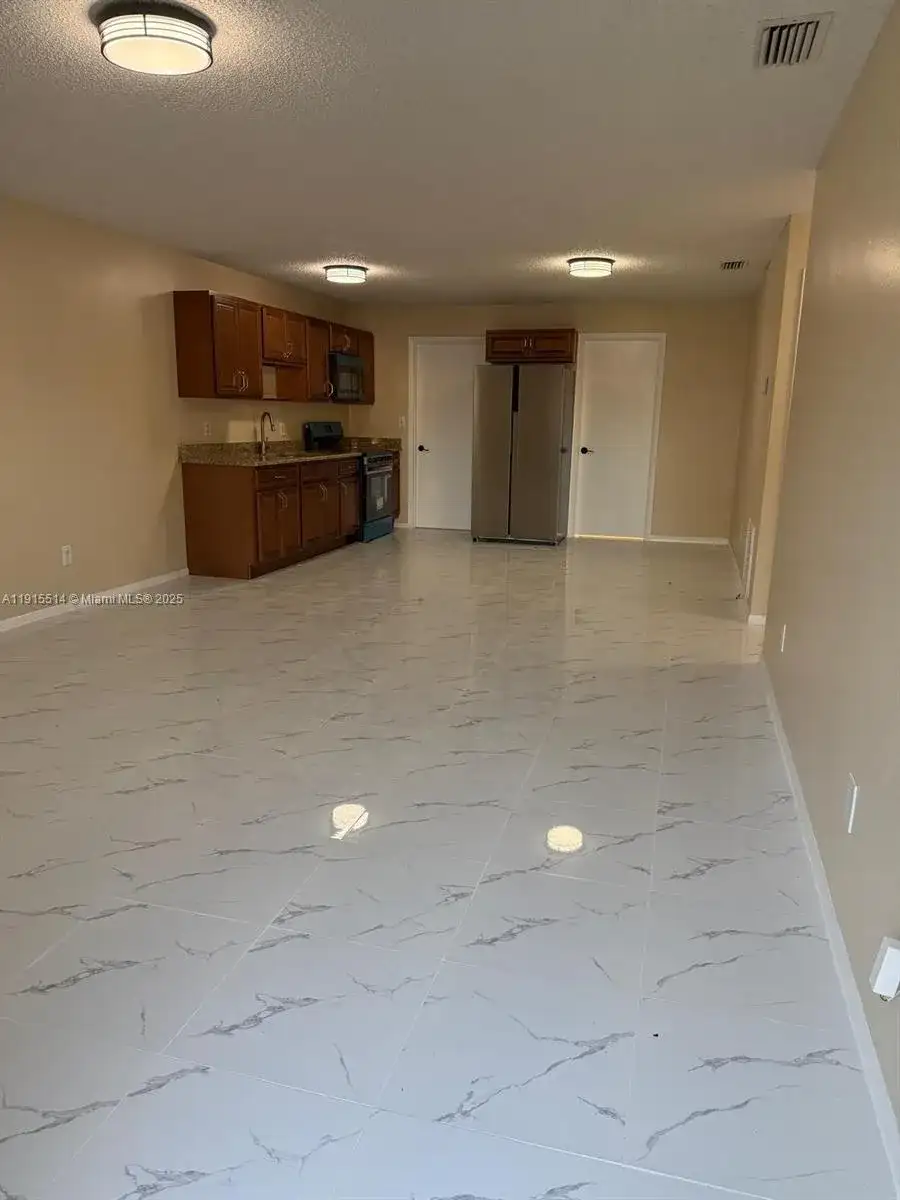 2809 Jefferson Pkwy # A, Fort Pierce FL 34946 photo 3