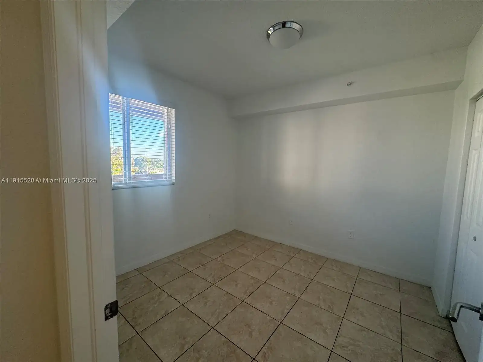 930 SW 129th Pl # 401, Miami FL 33184 photo 3