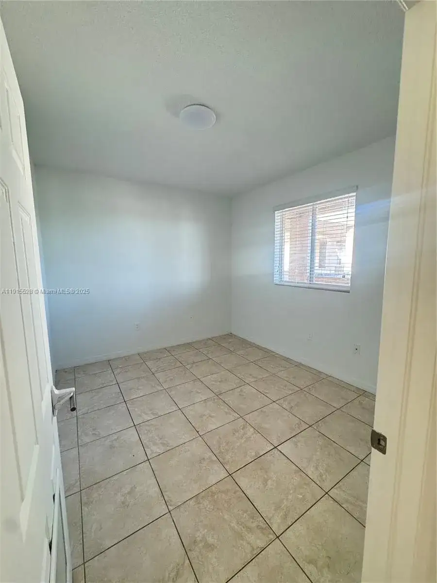 930 SW 129th Pl # 401, Miami FL 33184 photo 4