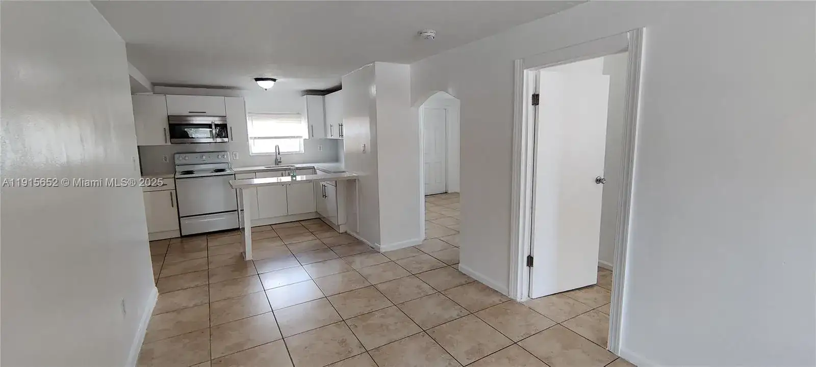 2103 NW 57th St, Miami FL 33142 photo 5