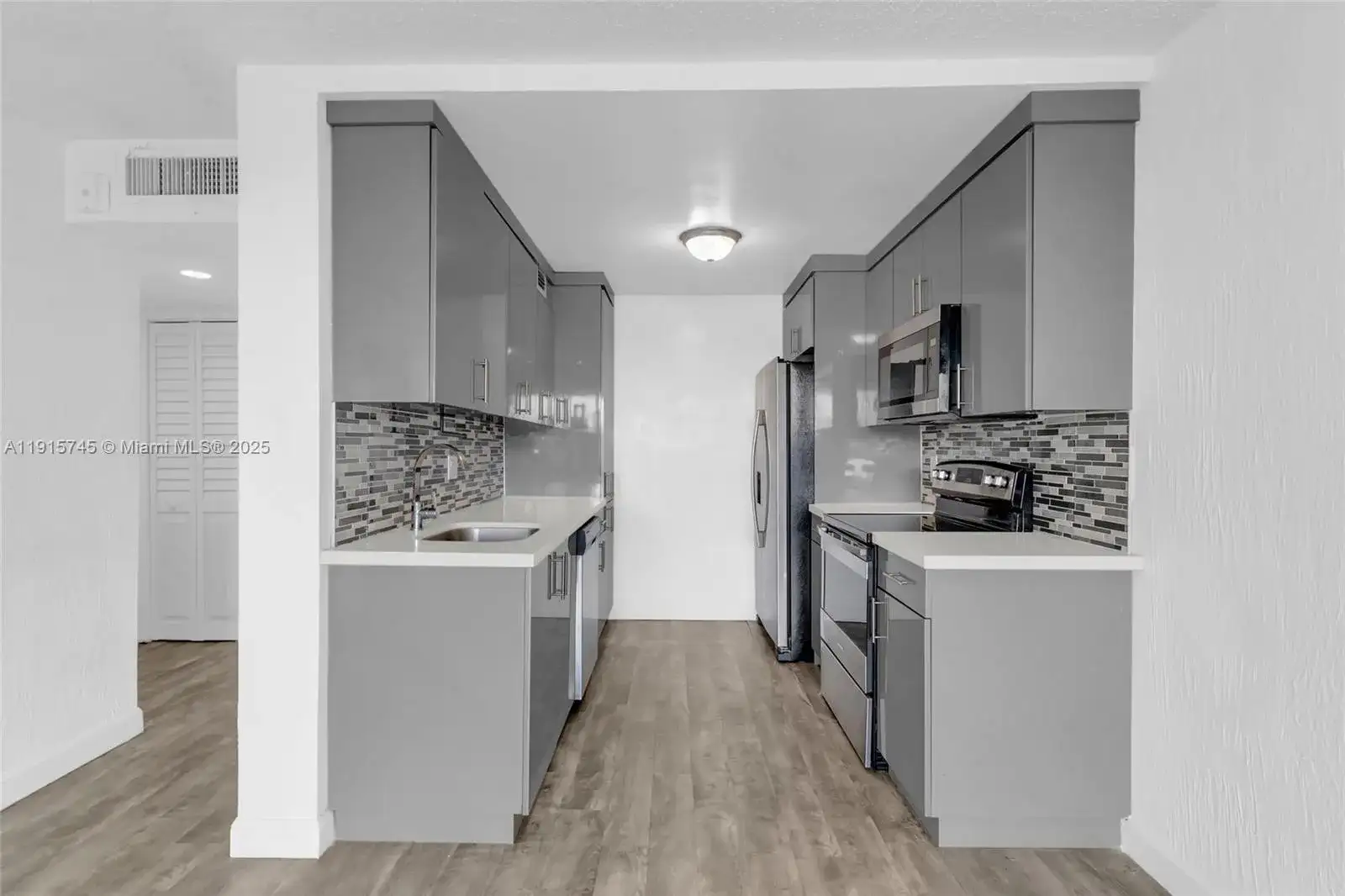 10400 SW 108 AVE # A413, Miami FL 33176 photo 3