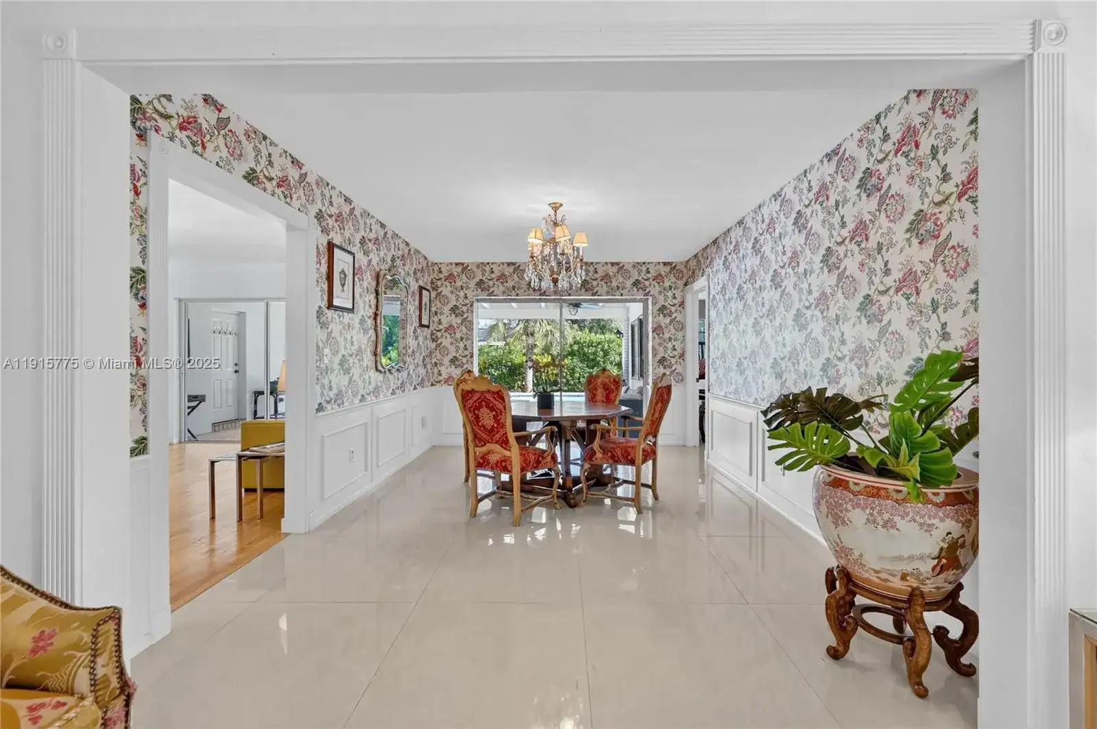 7521 SW 165th Ter, Palmetto Bay FL 33157 photo 3
