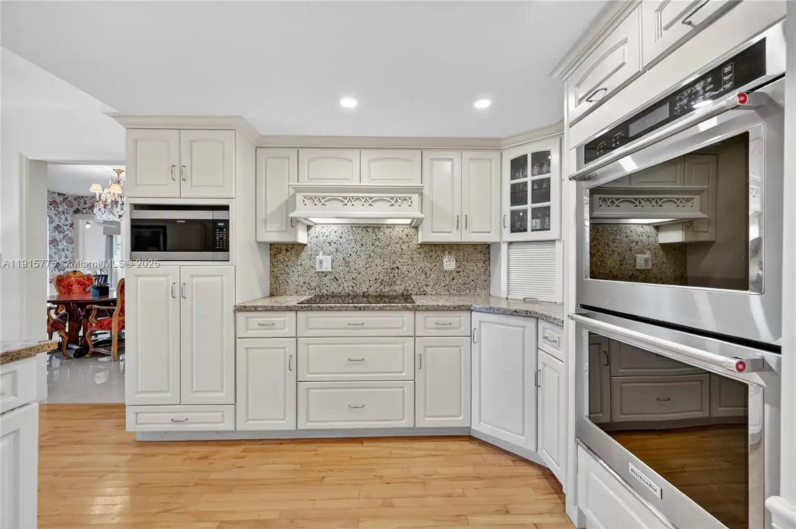 7521 SW 165th Ter, Palmetto Bay FL 33157 photo 4