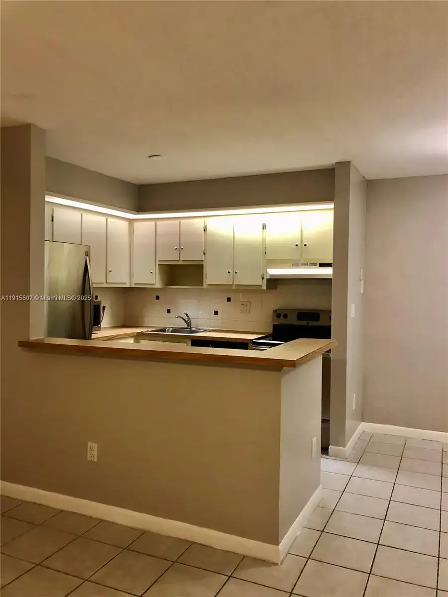 9753 W Mcnab Rd # 112, Tamarac FL 33321 photo 4