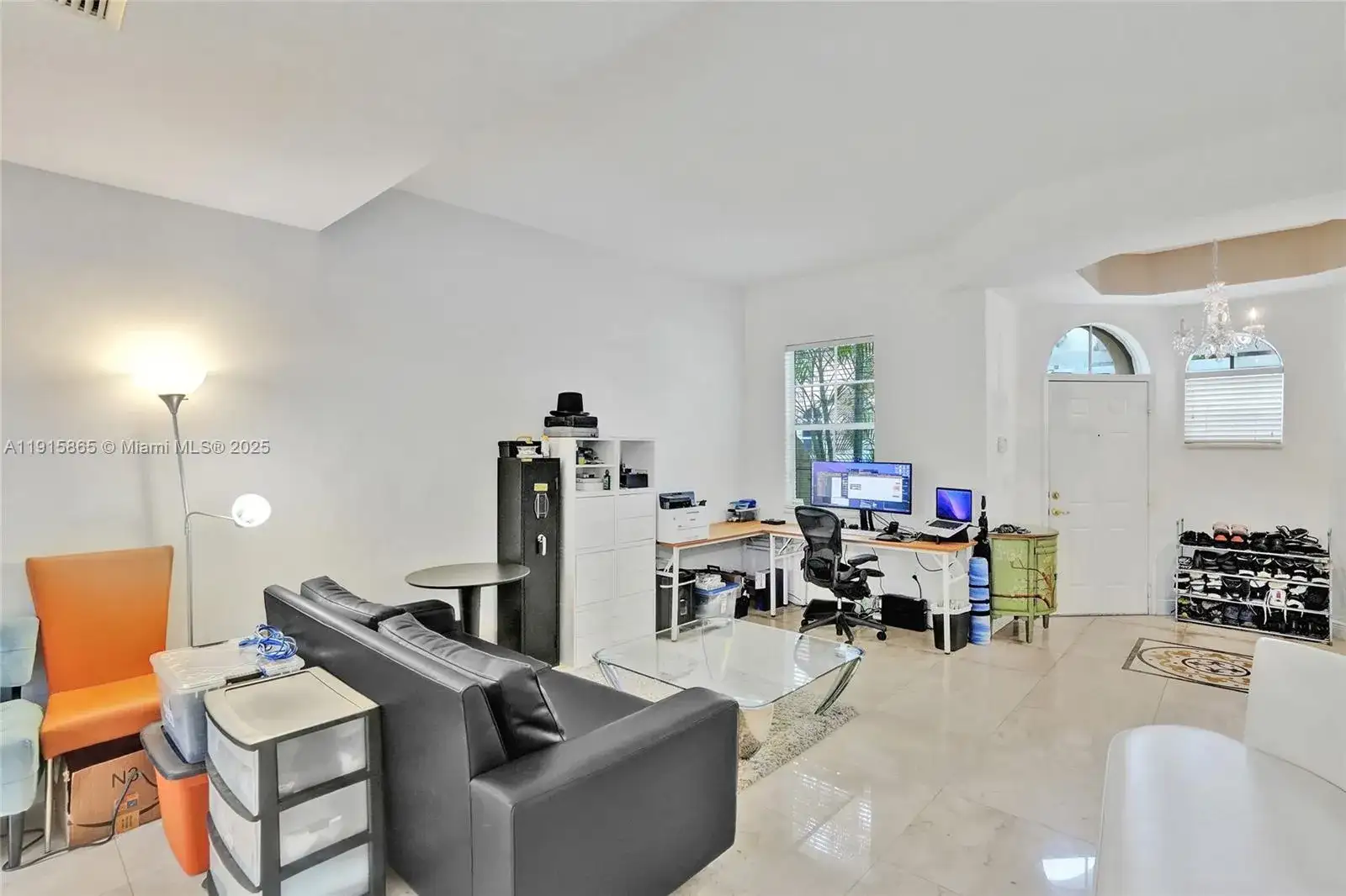 18450 NE 30th Pl, Aventura FL 33160 photo 3