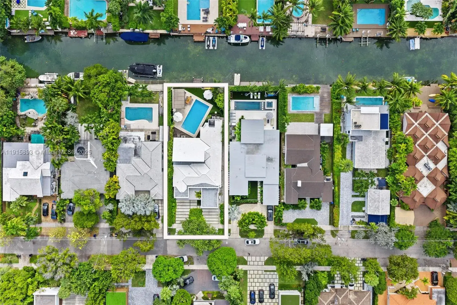 1792 Cleveland Rd, Miami Beach FL 33141 photo 3