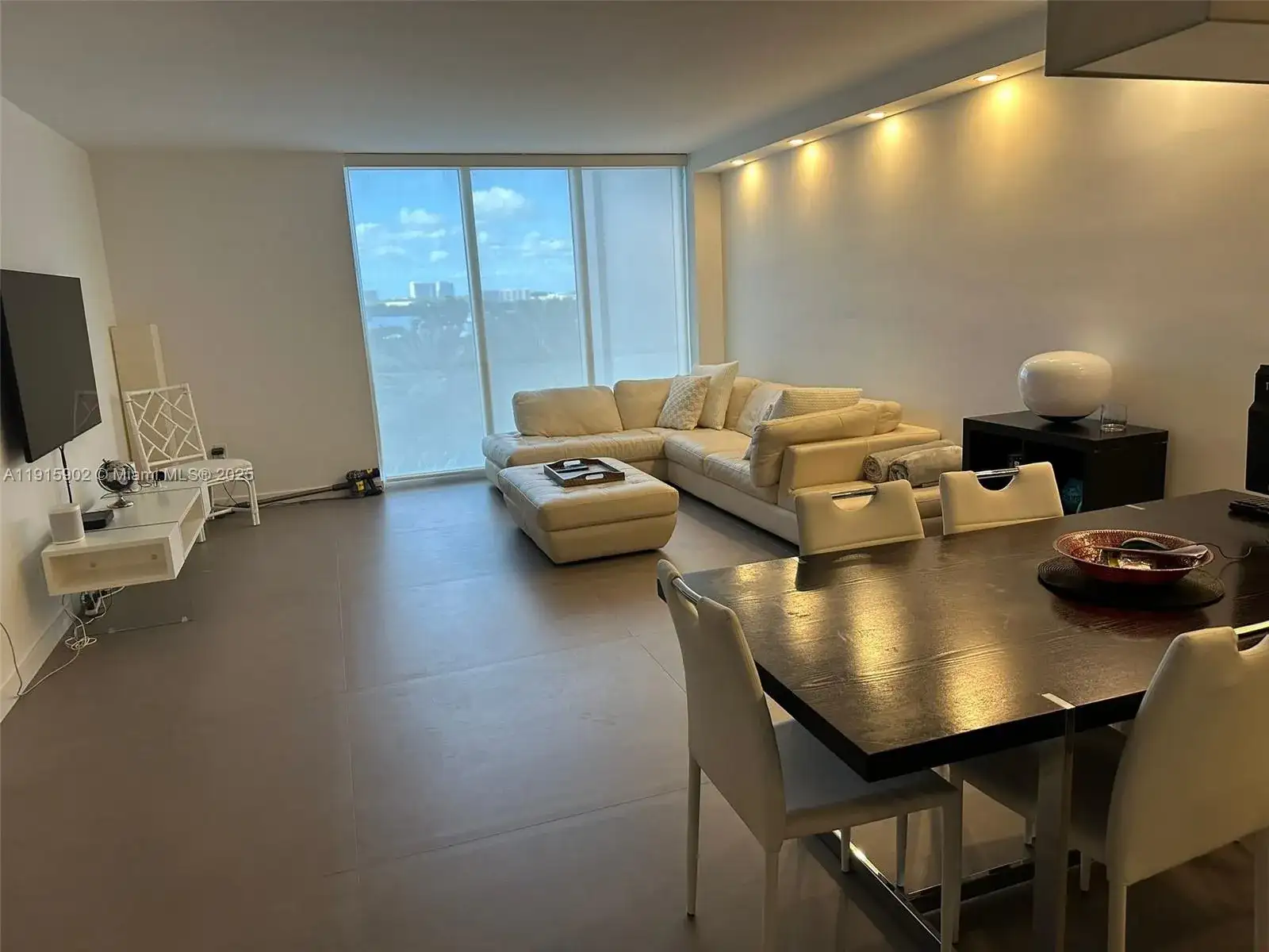 10275 Collins Ave # 523, Bal Harbour FL 33154 photo 3
