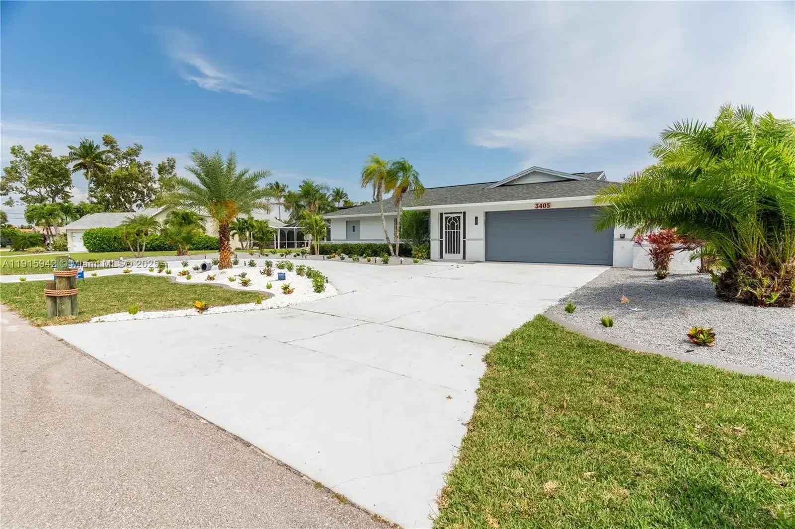 3405 SE 16TH PL, Cape Coral FL 33904 photo 2