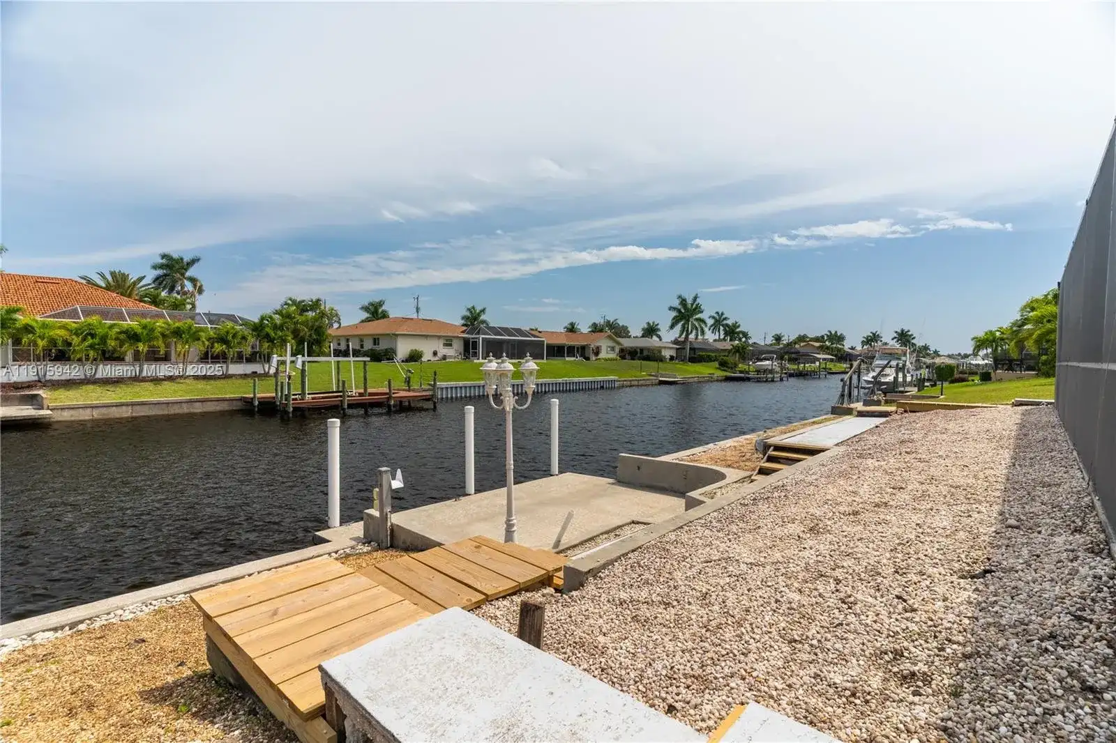 3405 SE 16TH PL, Cape Coral FL 33904 photo 3