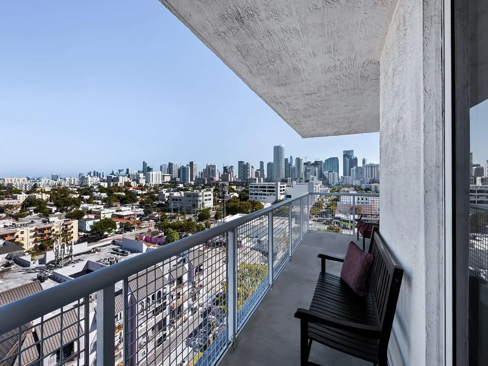 900 SW 8th St # 1208, Miami FL 33130 photo 2