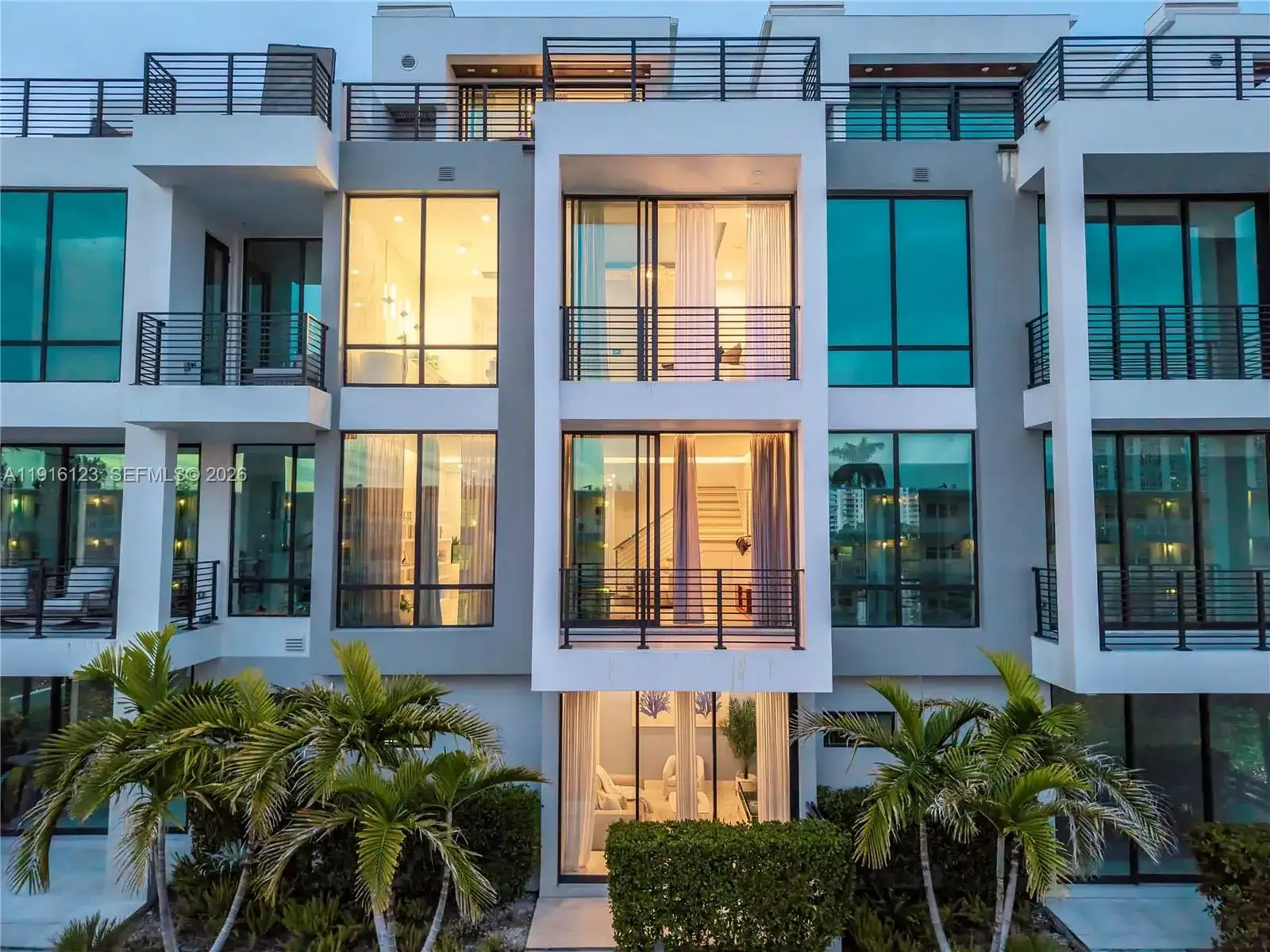 4098 NE 167 ST # 9, North Miami Beach FL 33160 photo 2