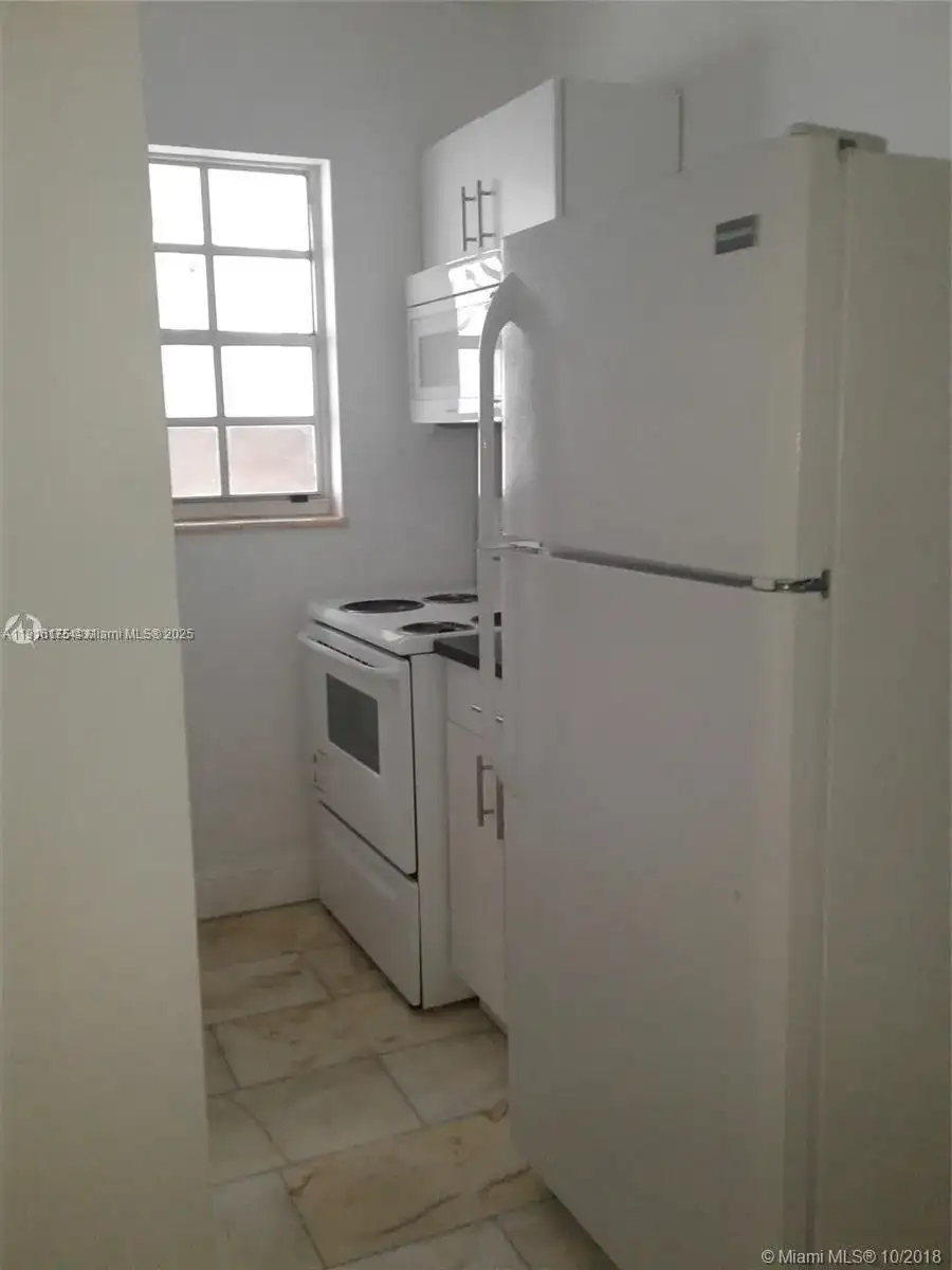 1526 Pennsylvania Ave # 19, Miami Beach FL 33139 photo 5