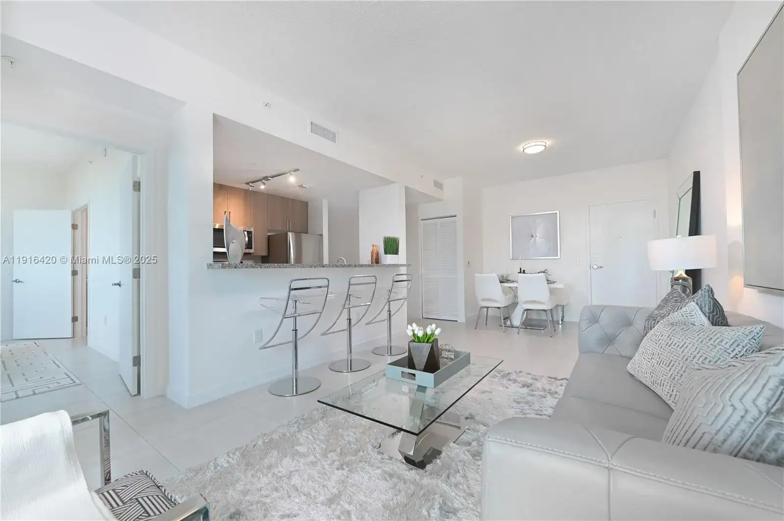 514 SW 22nd Ave # 707, Miami FL 33135 photo 3