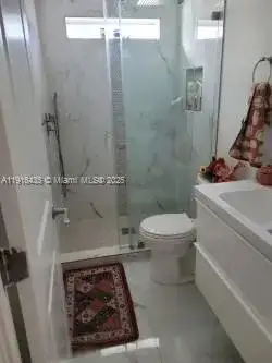 19800 SW 180th Ave, Miami FL 33187 photo 4