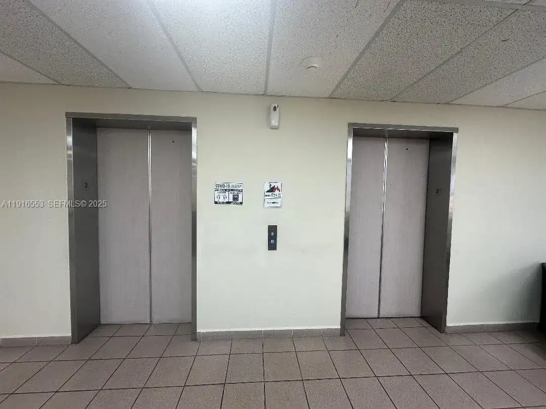 2100 W 76th St # 203, Hialeah FL 33016 photo 3