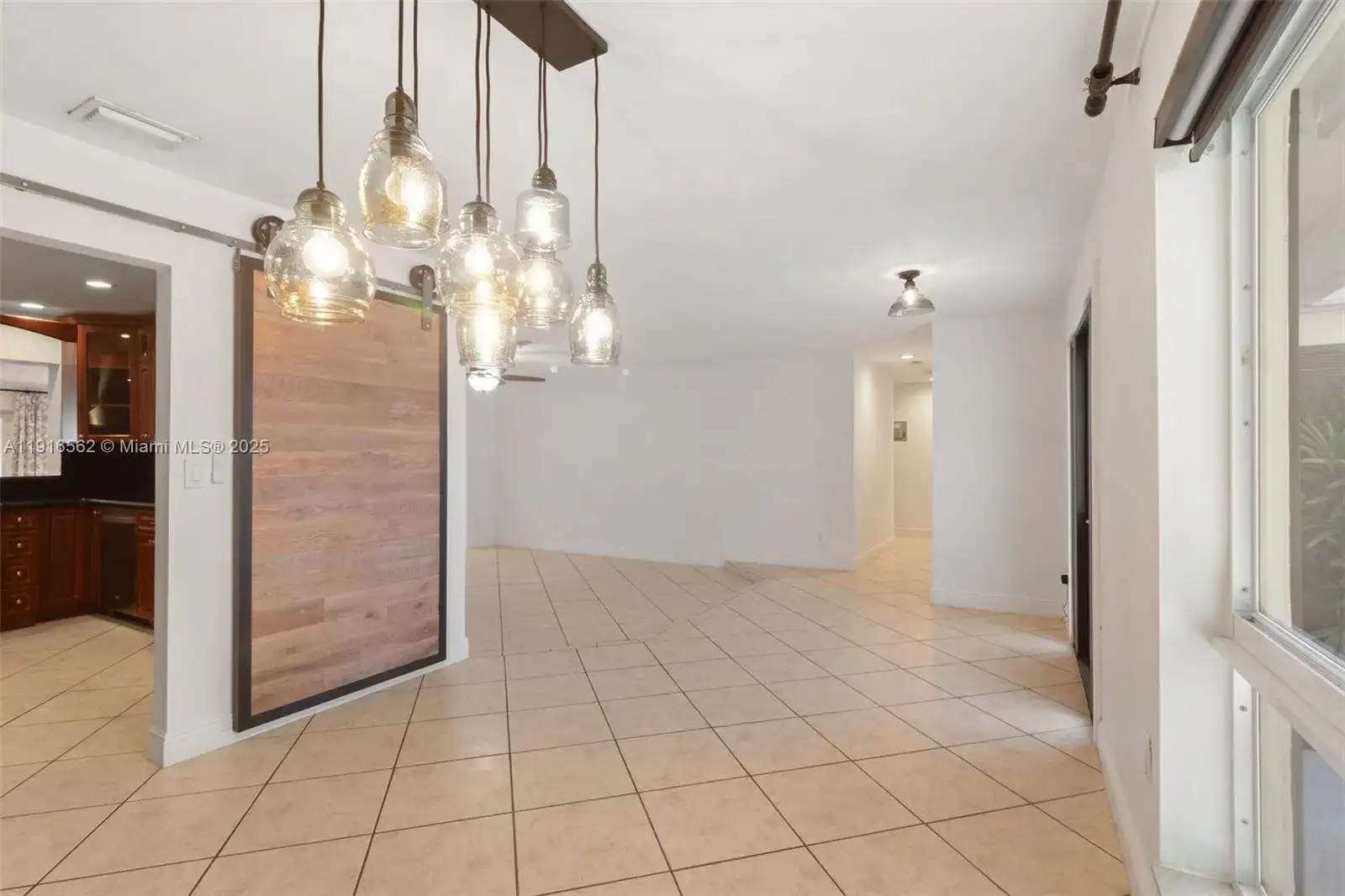 10485 SW 109th St, Miami FL 33176 photo 5