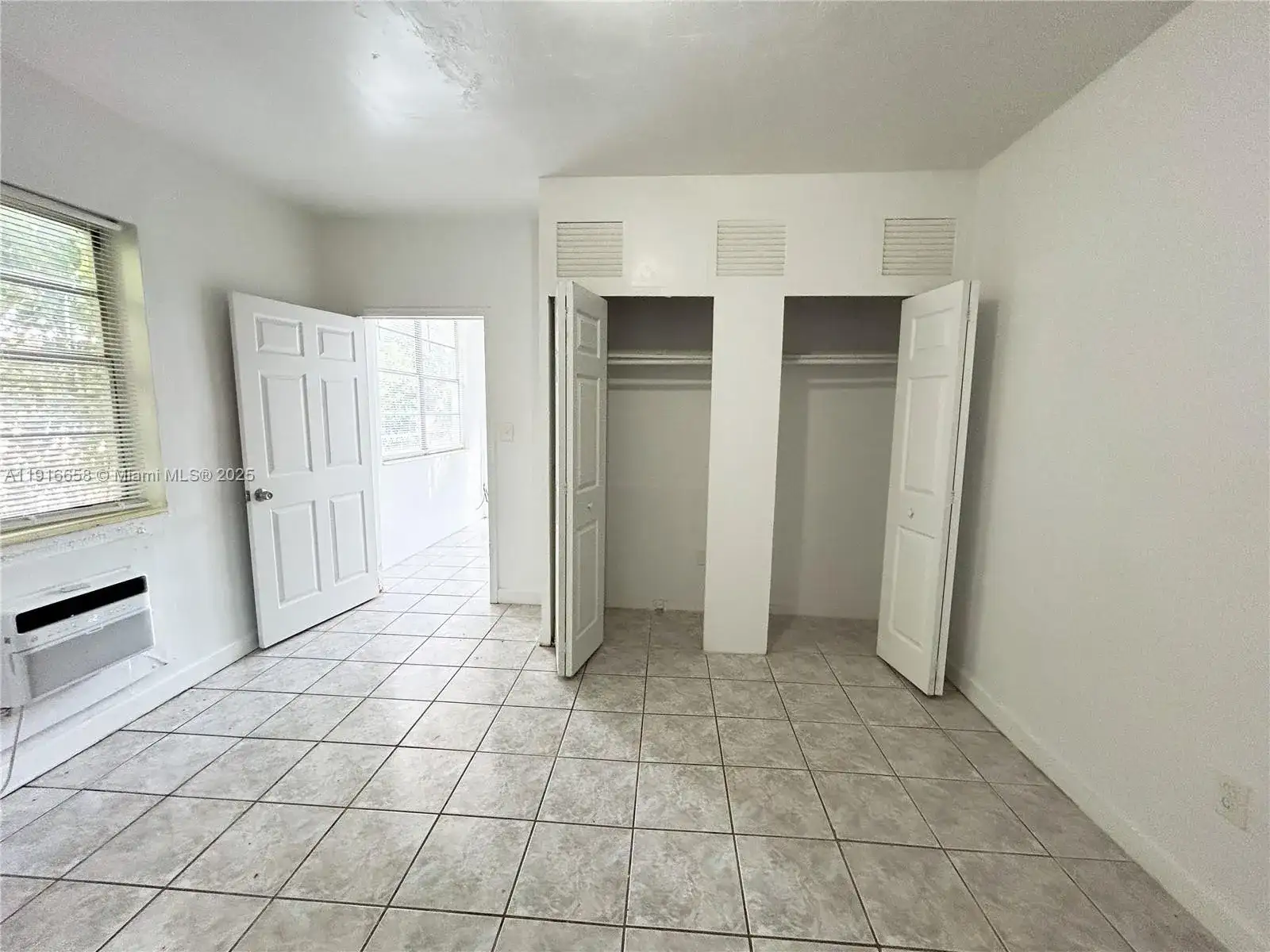 667 NE 86th St # 3B, Miami FL 33138 photo 4
