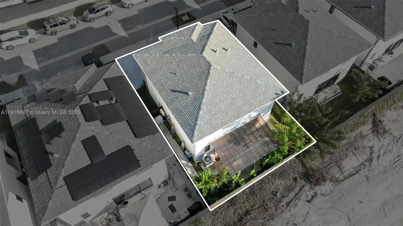 275 NW 13th Pl, Florida City FL 33034 photo 4