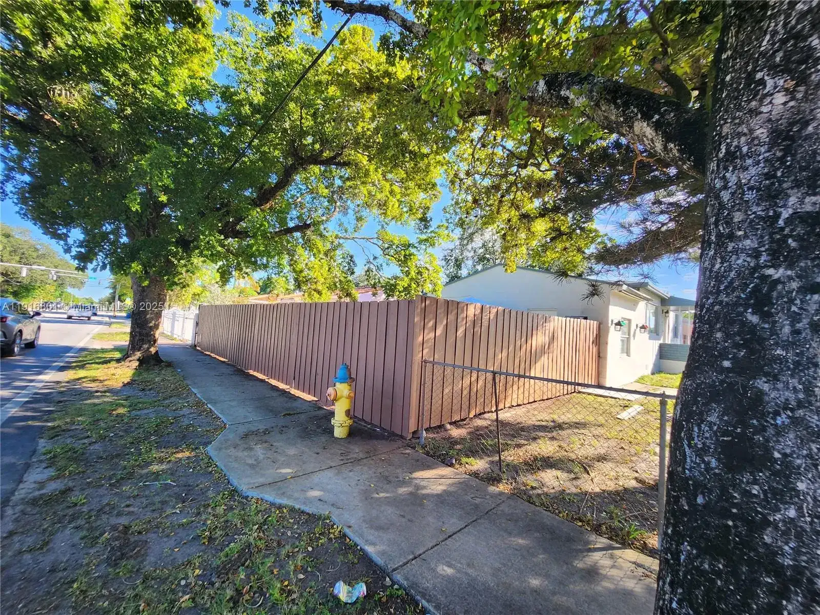 1201 NE 148th St # B, Miami FL 33161 photo 2