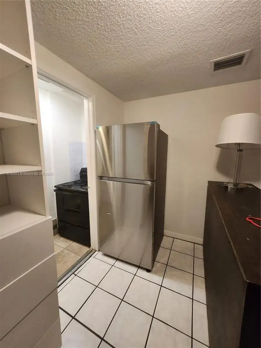 1201 NE 148th St # B, Miami FL 33161 photo 5