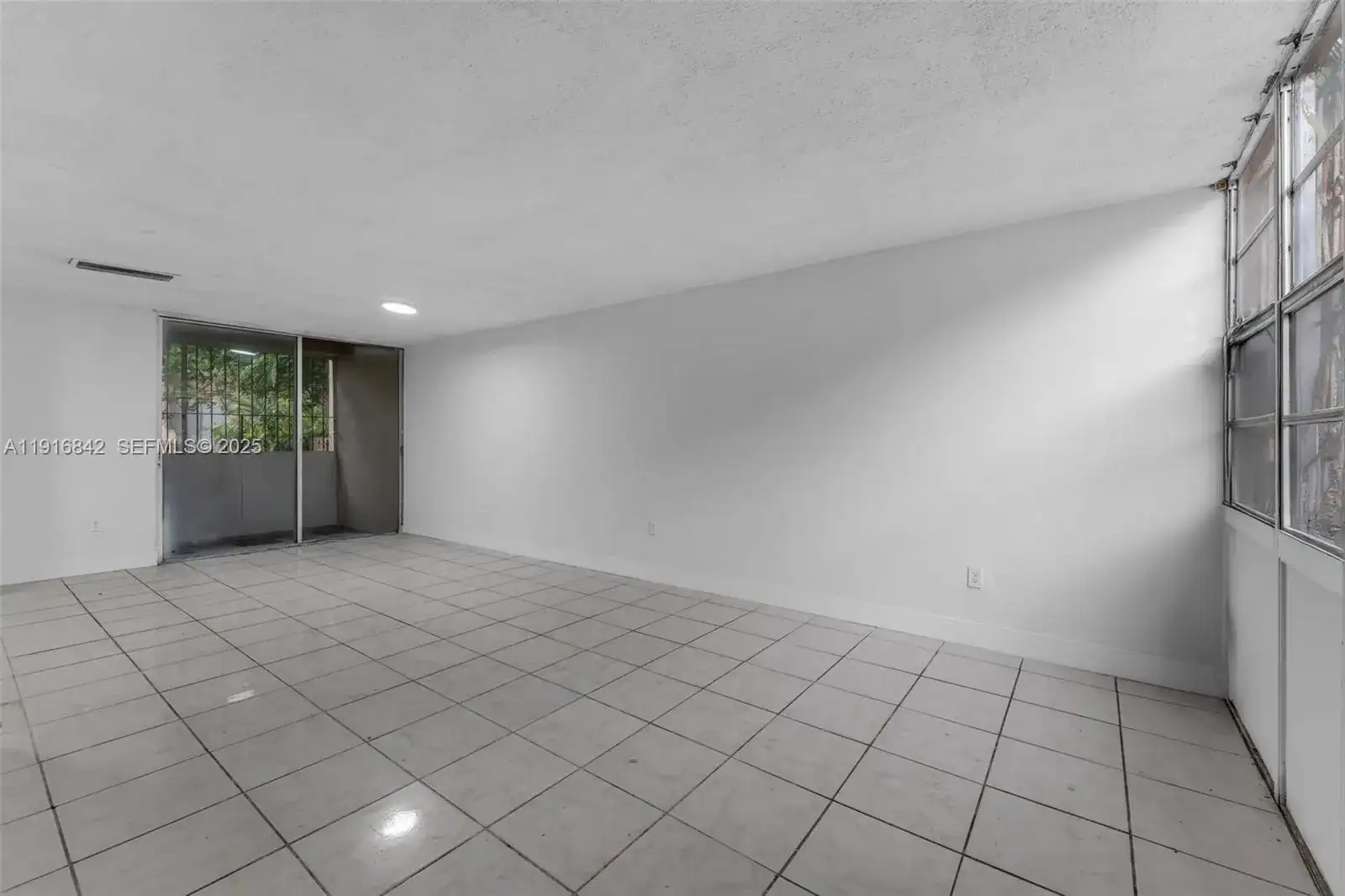 6011 SW 69th St # 72, South Miami FL 33143 photo 4